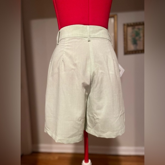 NWT WeWoreWhat Sage / Mint Green High Waisted Trouser Shorts - Picture 5 of 5